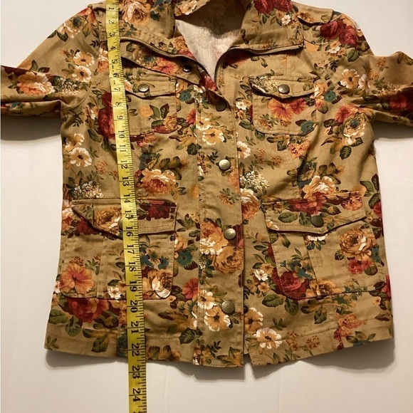 Passport’s Floral Print Jacket Size Medium - Picture 4 of 10